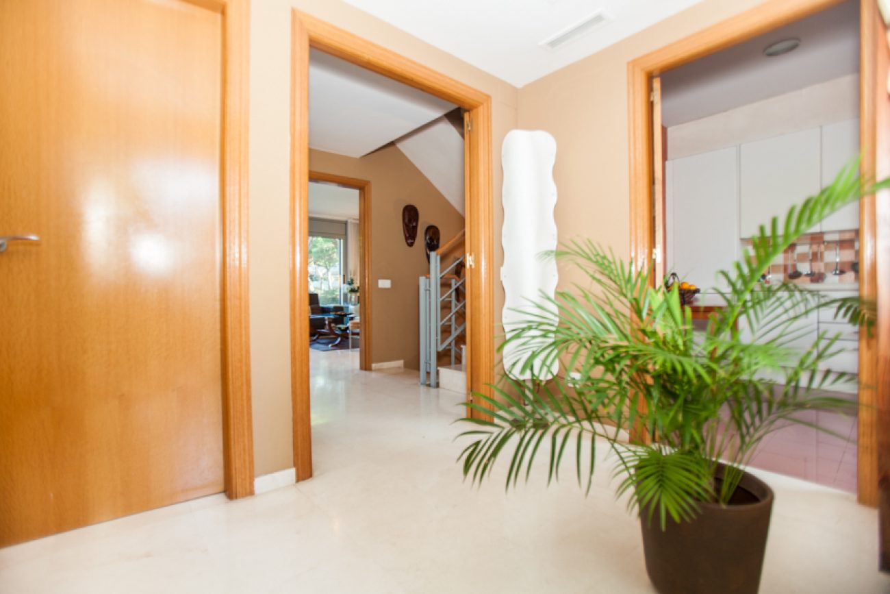 Semi-detached house close to the beach