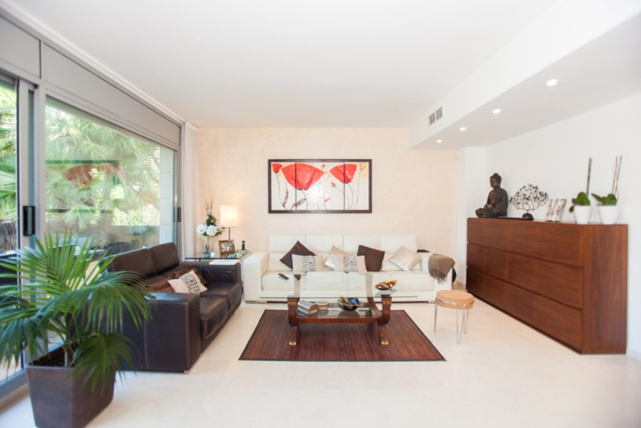 Semi-detached house close to the beach
