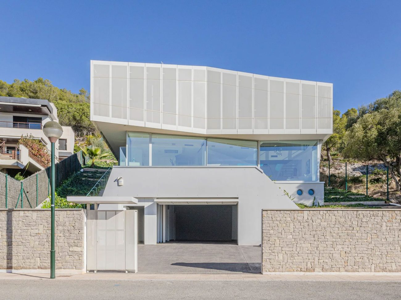 A dream home with spectacular sea views