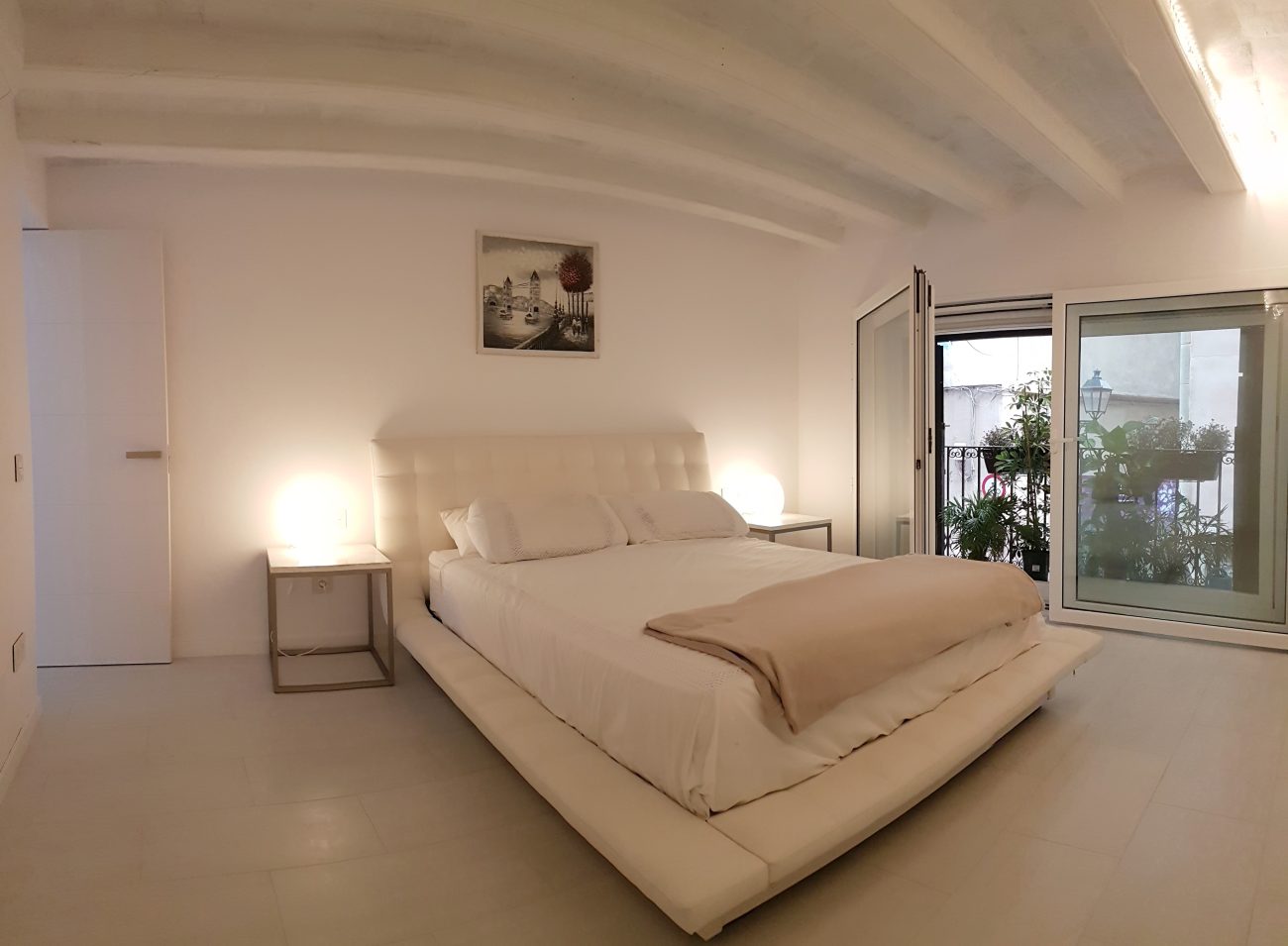 Centric and modern flat in el Gótico