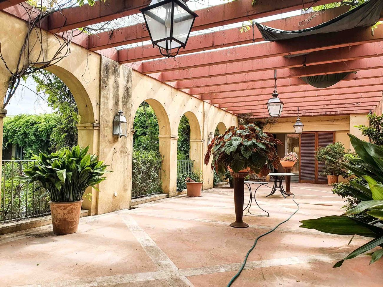 Stately 17th century mansion in Emporda