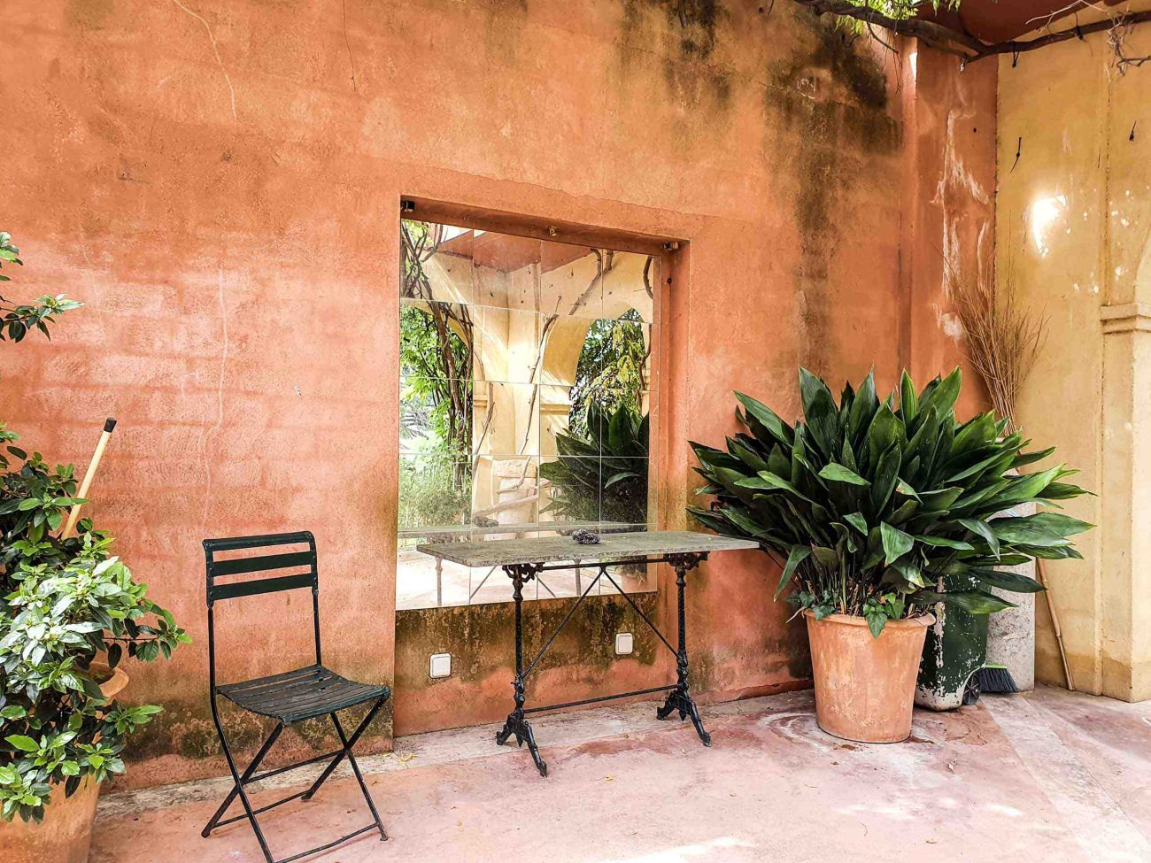 Stately 17th century mansion in Emporda