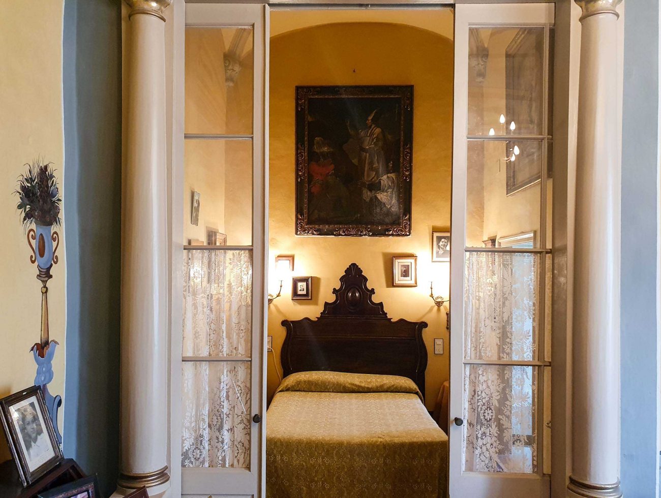 Stately 17th century mansion in Emporda