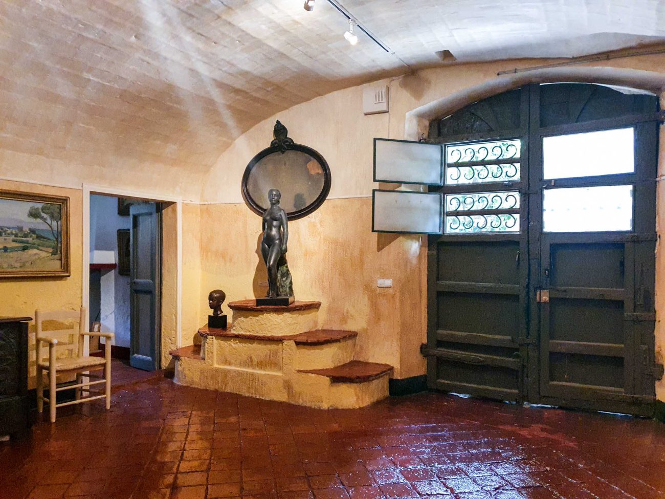 Stately 17th century mansion in Emporda