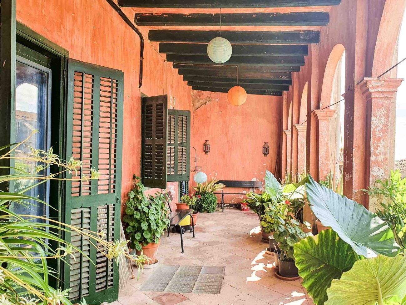 Stately 17th century mansion in Emporda