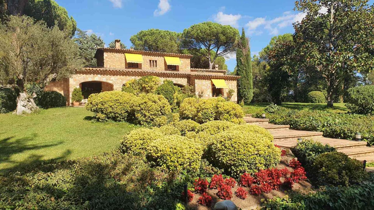 Two properties in Caldes de Malavella