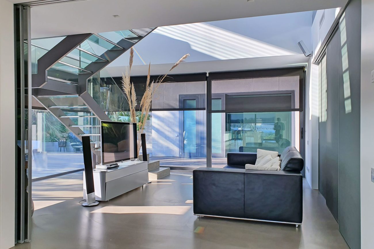 A modern and bright home in the beautiful city of Sitges
