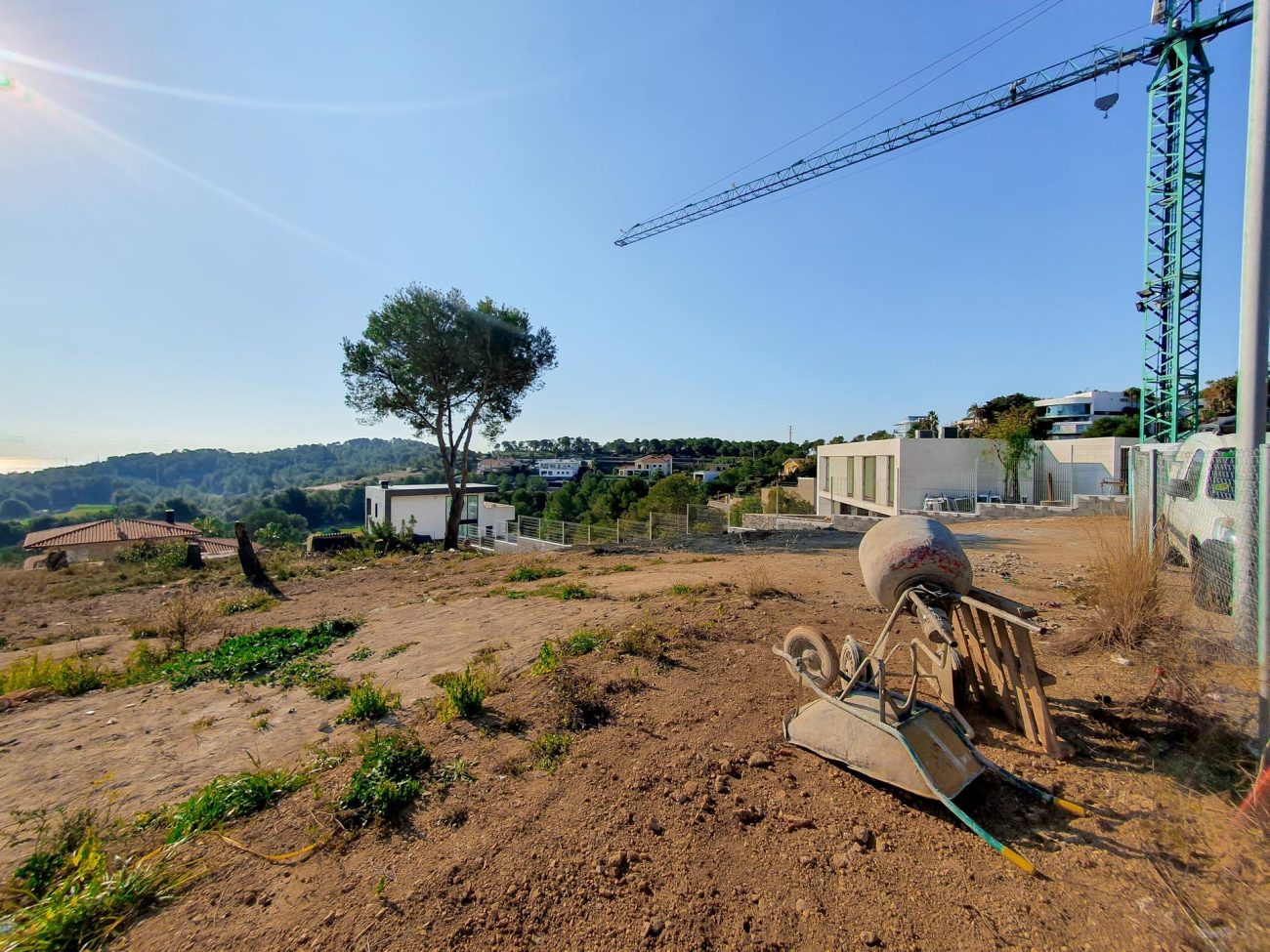 Magnificent plot with sea views in Sitges