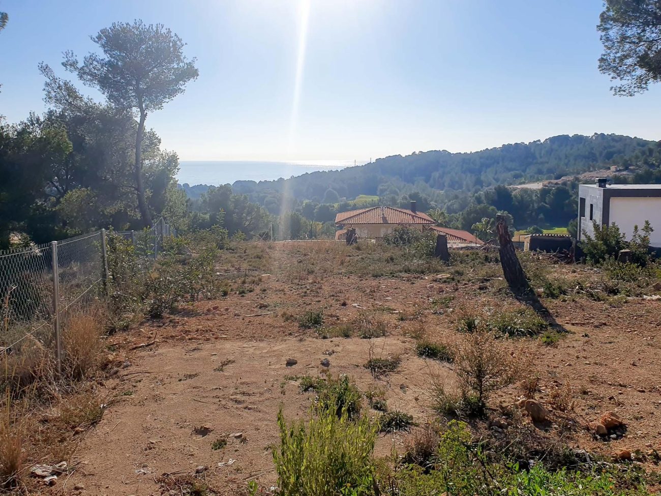 Magnificent plot with sea views in Sitges