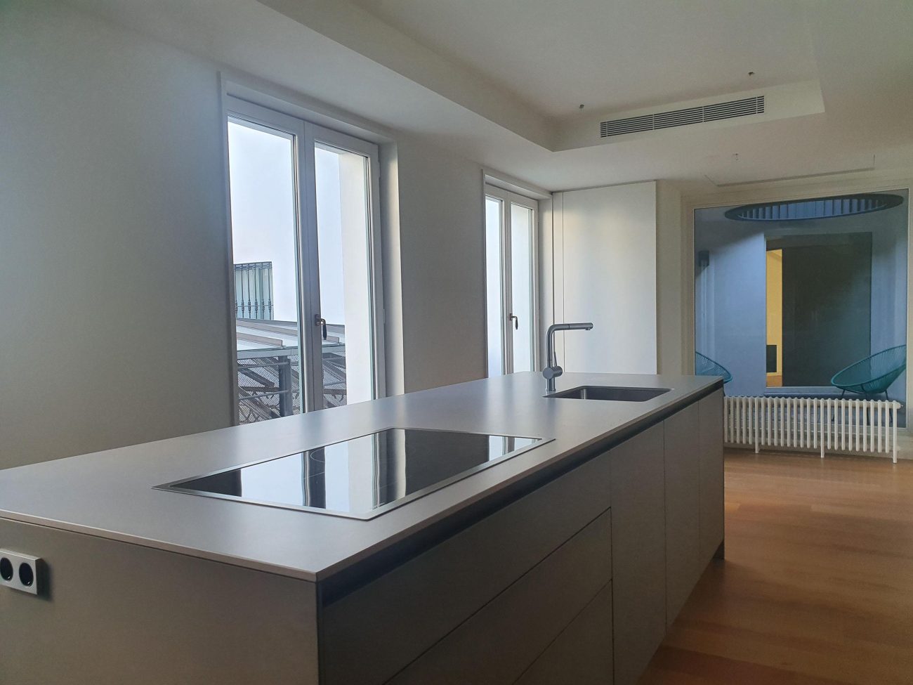 Dream duplex penthouse in Casa Burés: the charm of Barcelona's Eixample