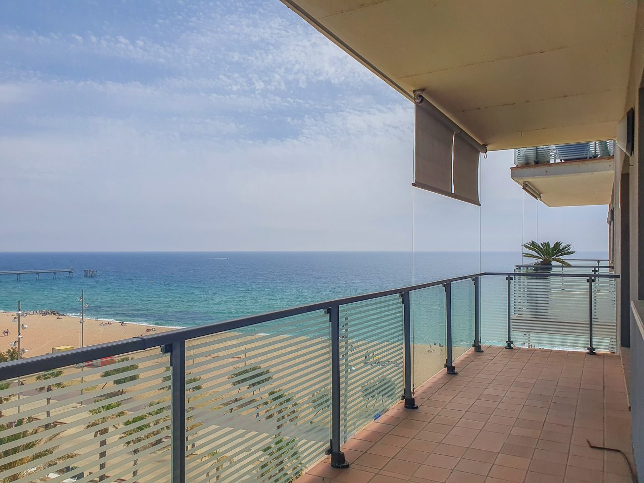 Espectacular apartamento con vistas al mar en primera línea de Badalona