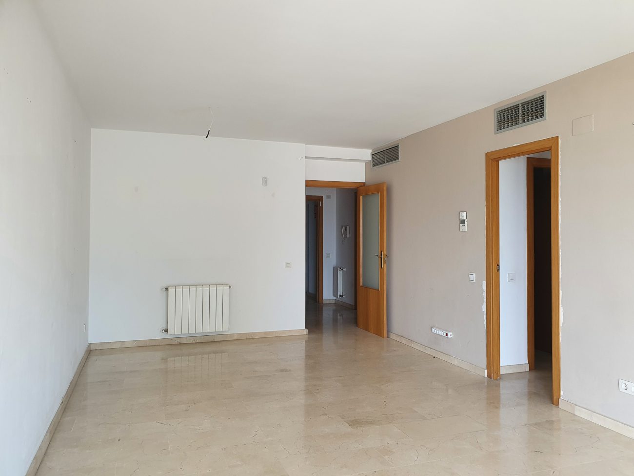 Espectacular apartamento con vistas al mar en primera línea de Badalona