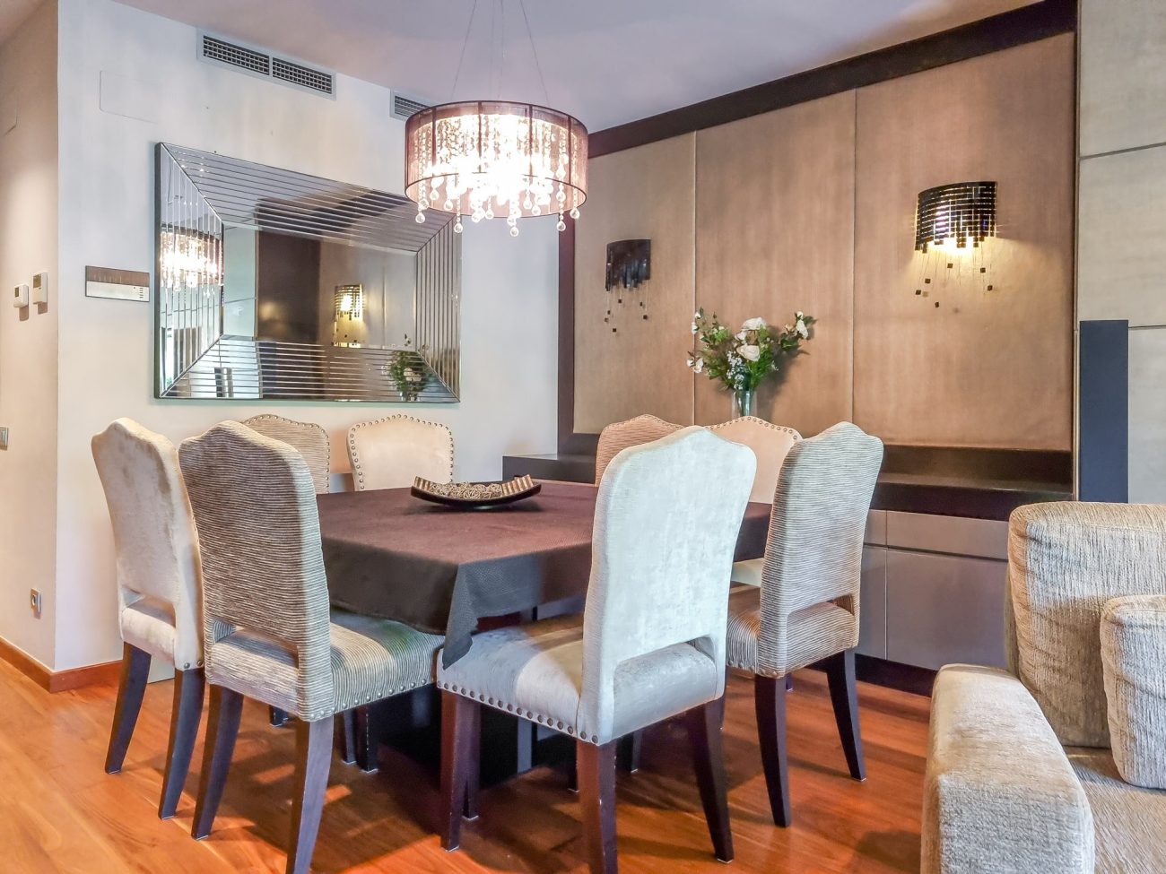 Cozy furnished apartment with private access to the sea