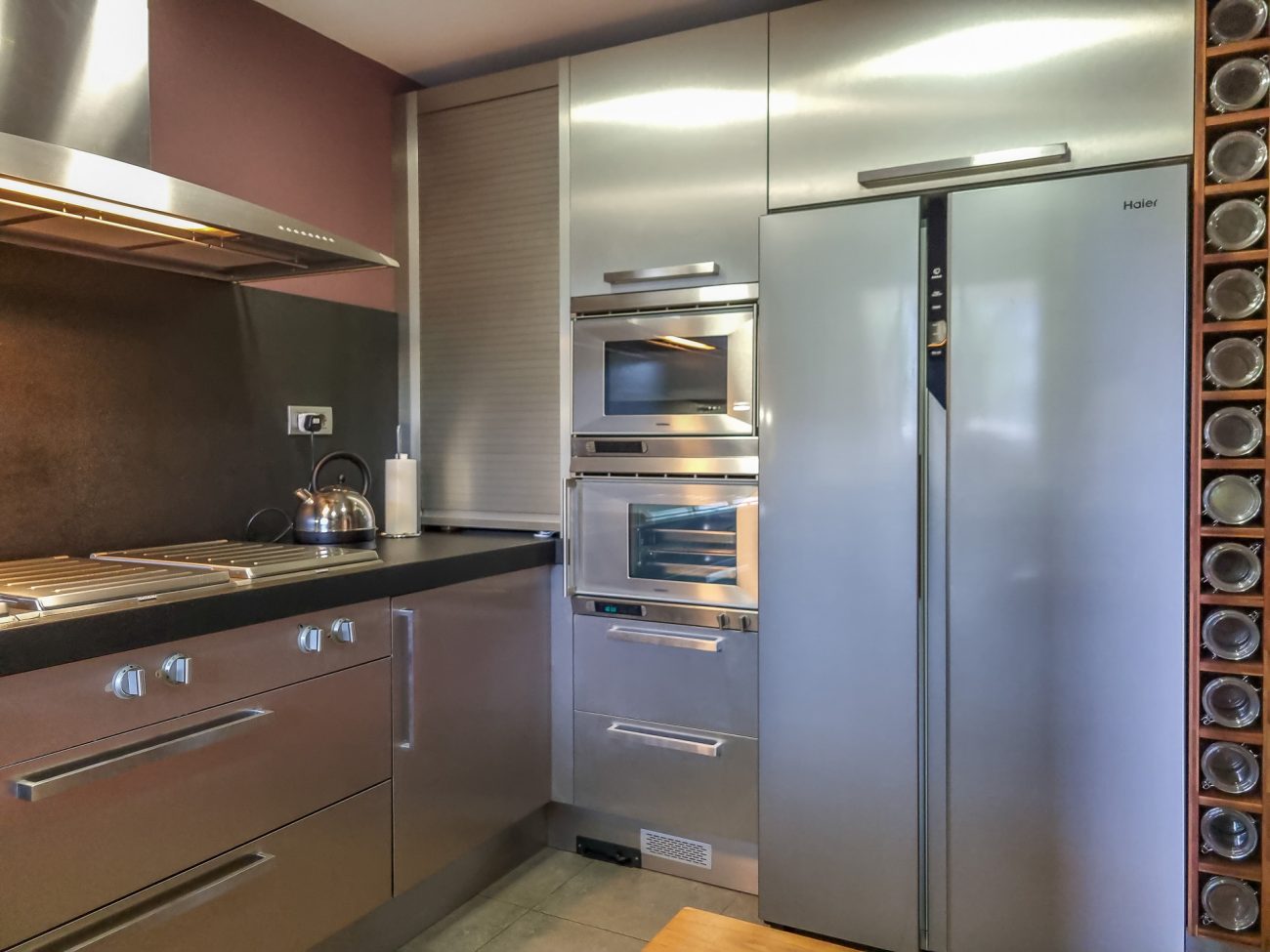 Cozy furnished apartment with private access to the sea