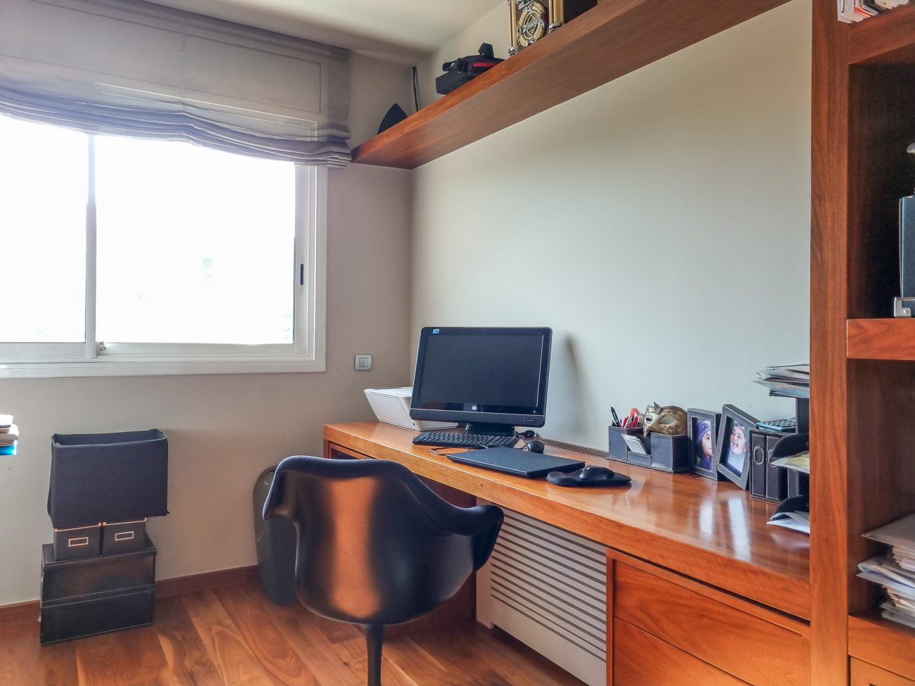 Cozy furnished apartment with private access to the sea