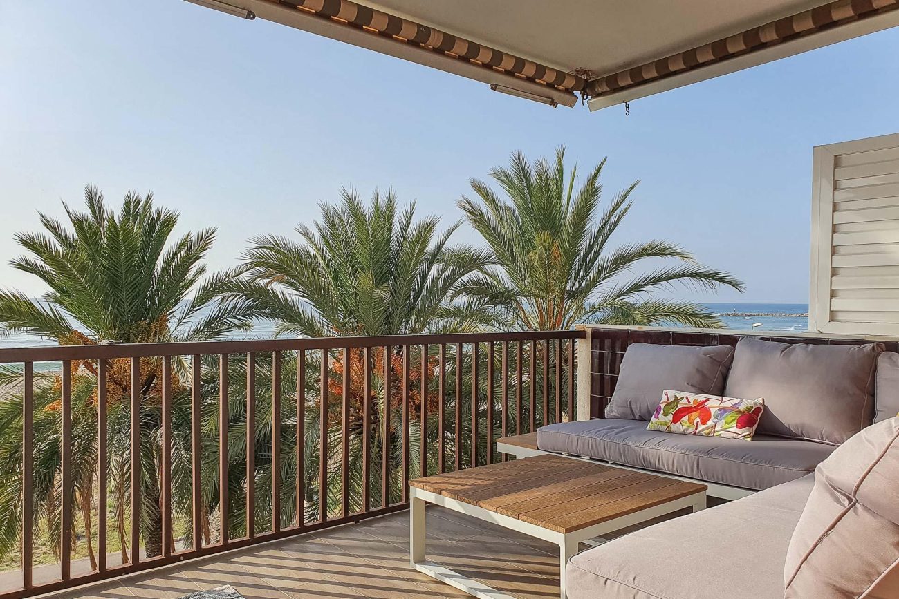 Cozy, bright and spacious apartment for rent in Castelldefels