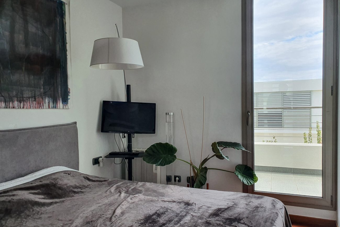 Bright modern house with views of the sea and the port in Arenys de Mar