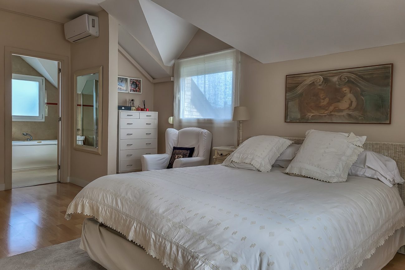 Cozy independent house in Castelldefels