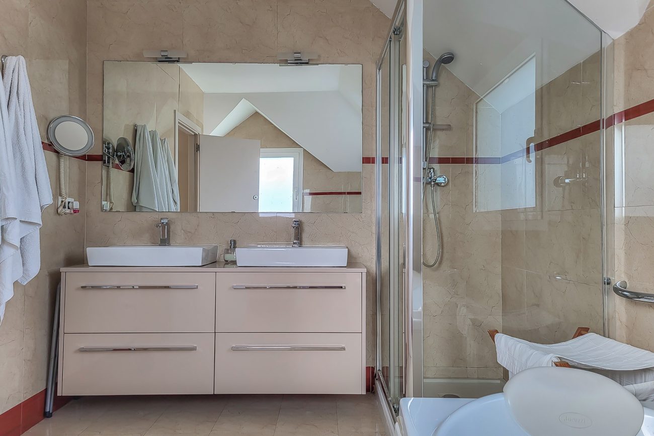 Cozy independent house in Castelldefels