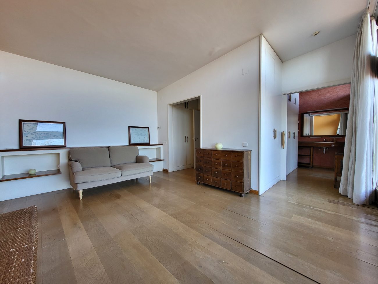Enjoy the tranquility of Tibidabo in this stunning designer house