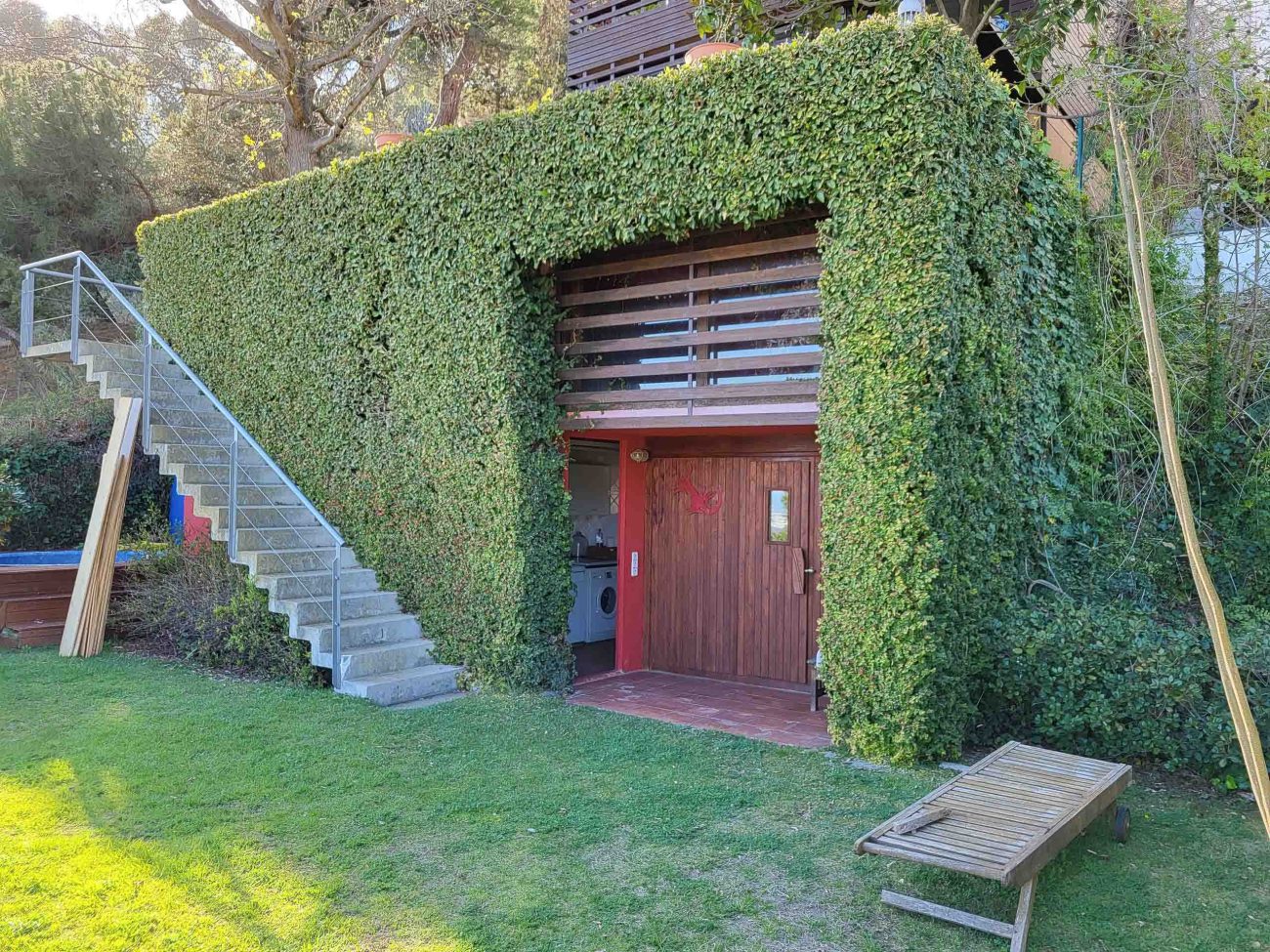 Enjoy the tranquility of Tibidabo in this stunning designer house