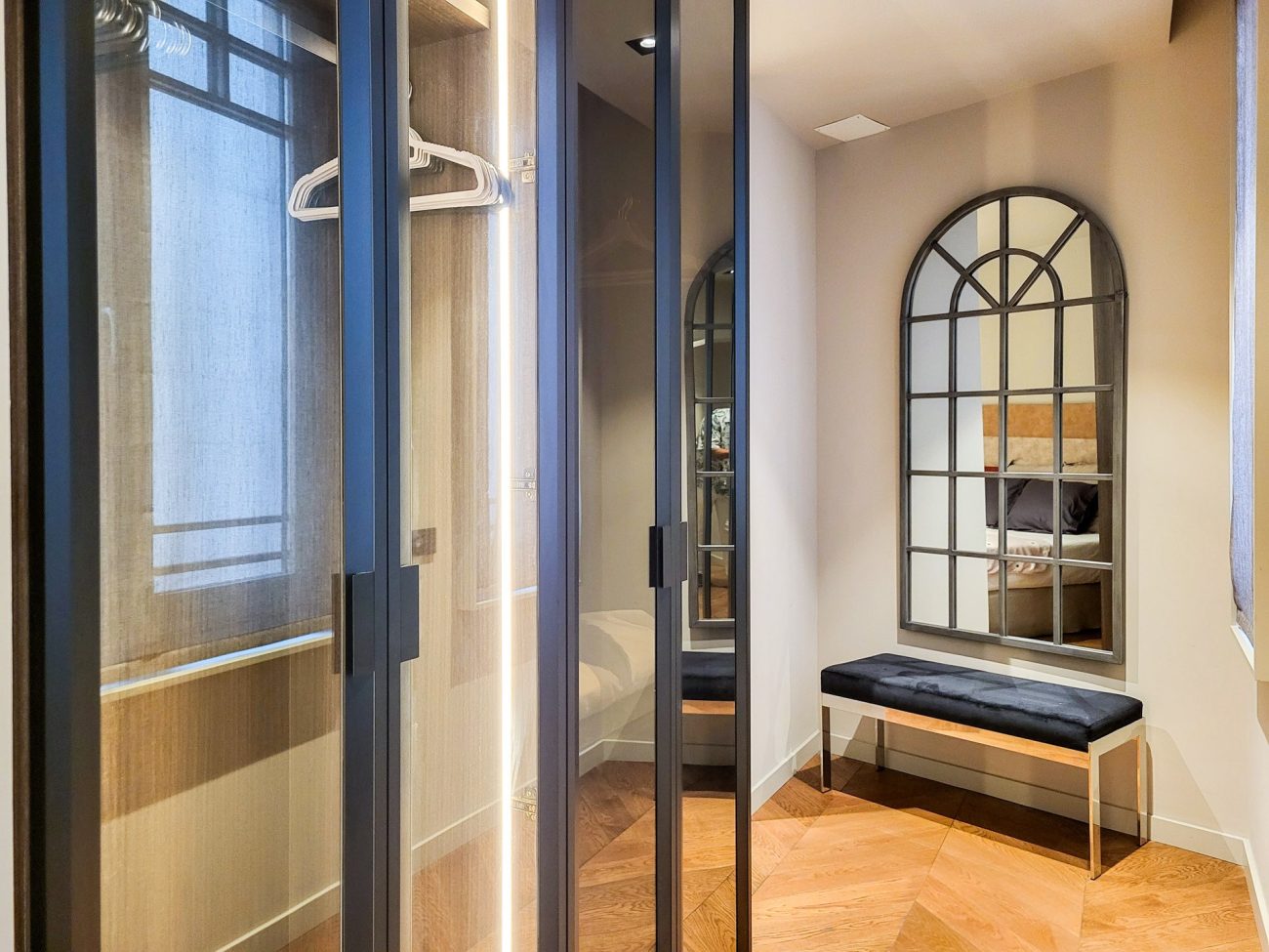 Discover Born Luxury: High-End Apartment on Via Laietana