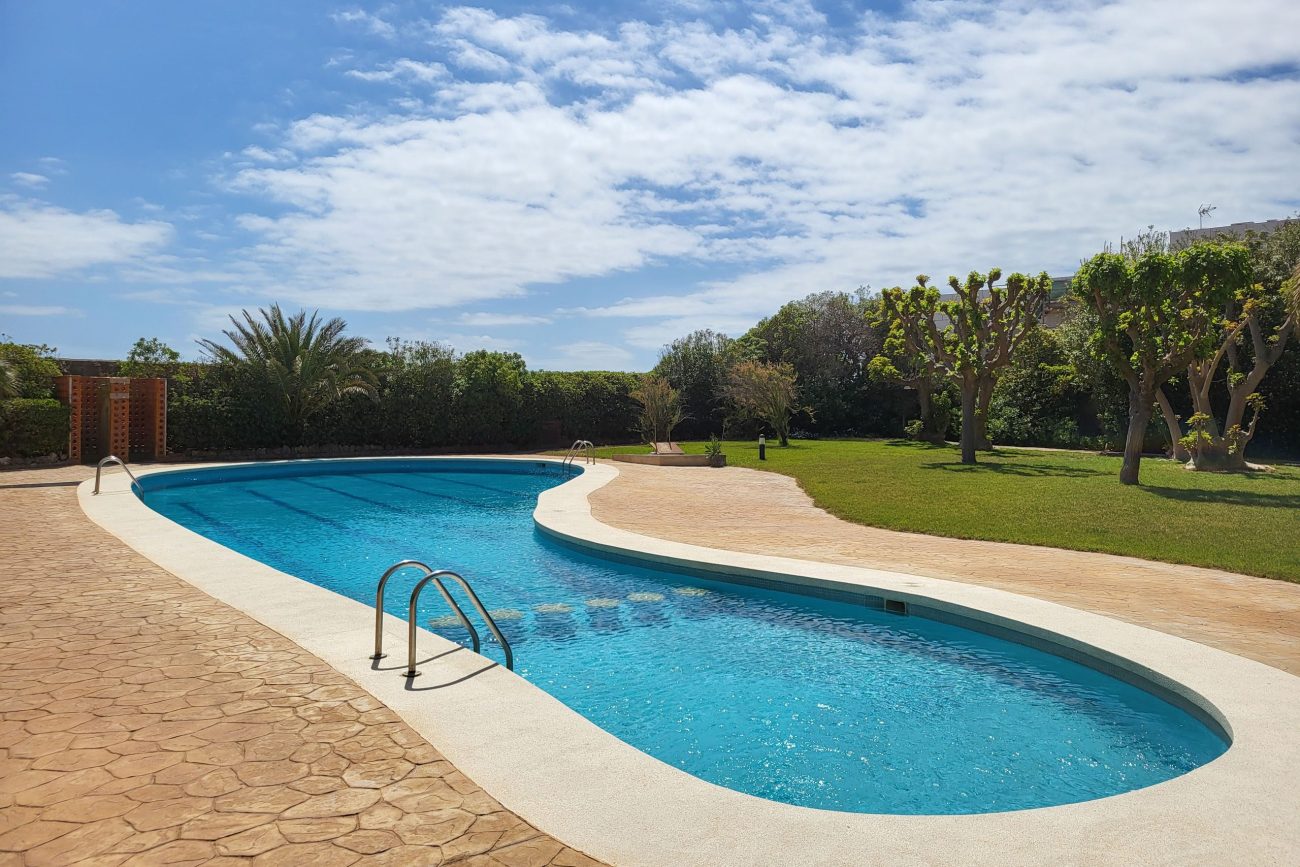 Are you ready to immerse yourself in an unforgettable experience?