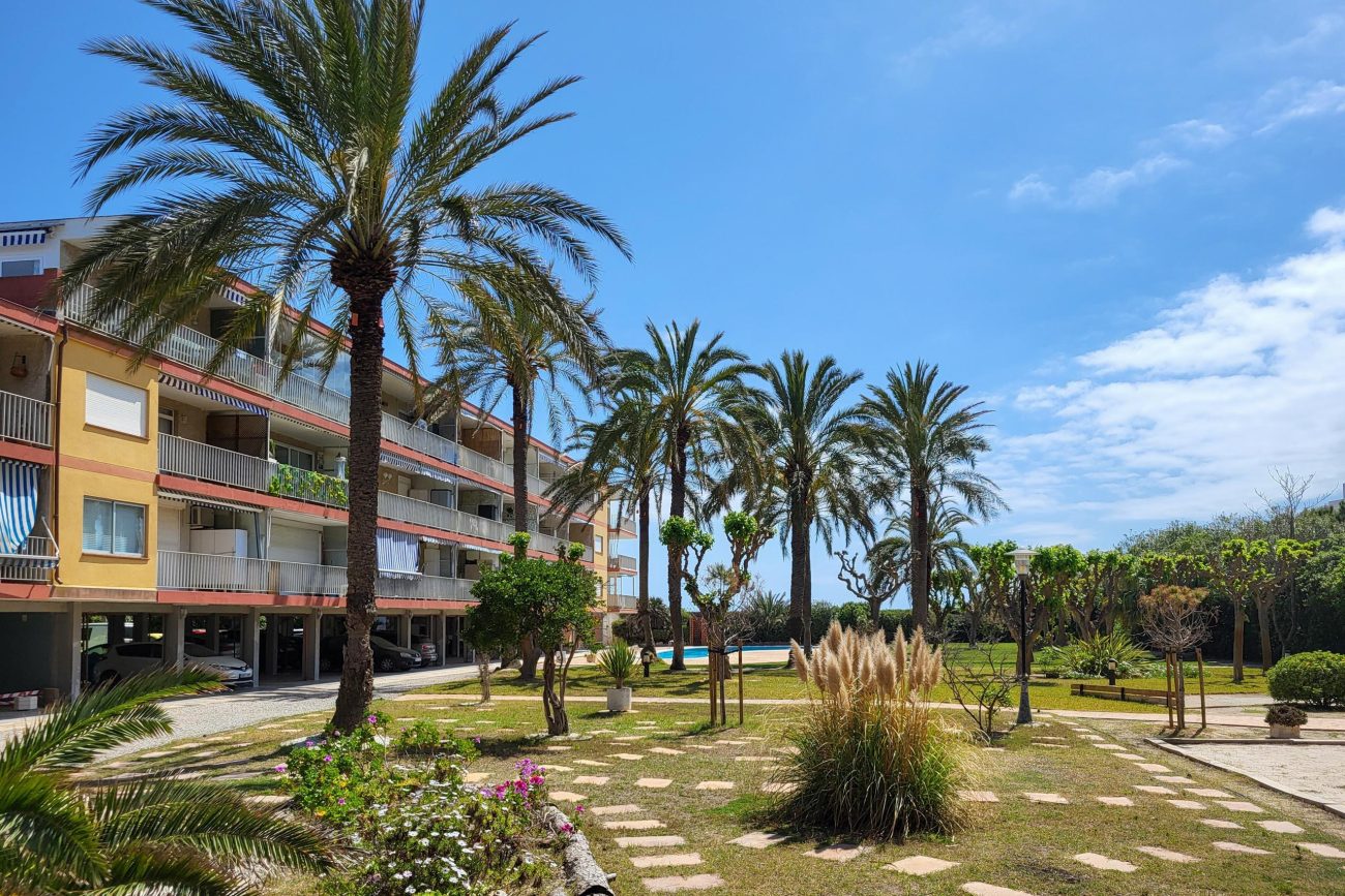 Are you ready to immerse yourself in an unforgettable experience?