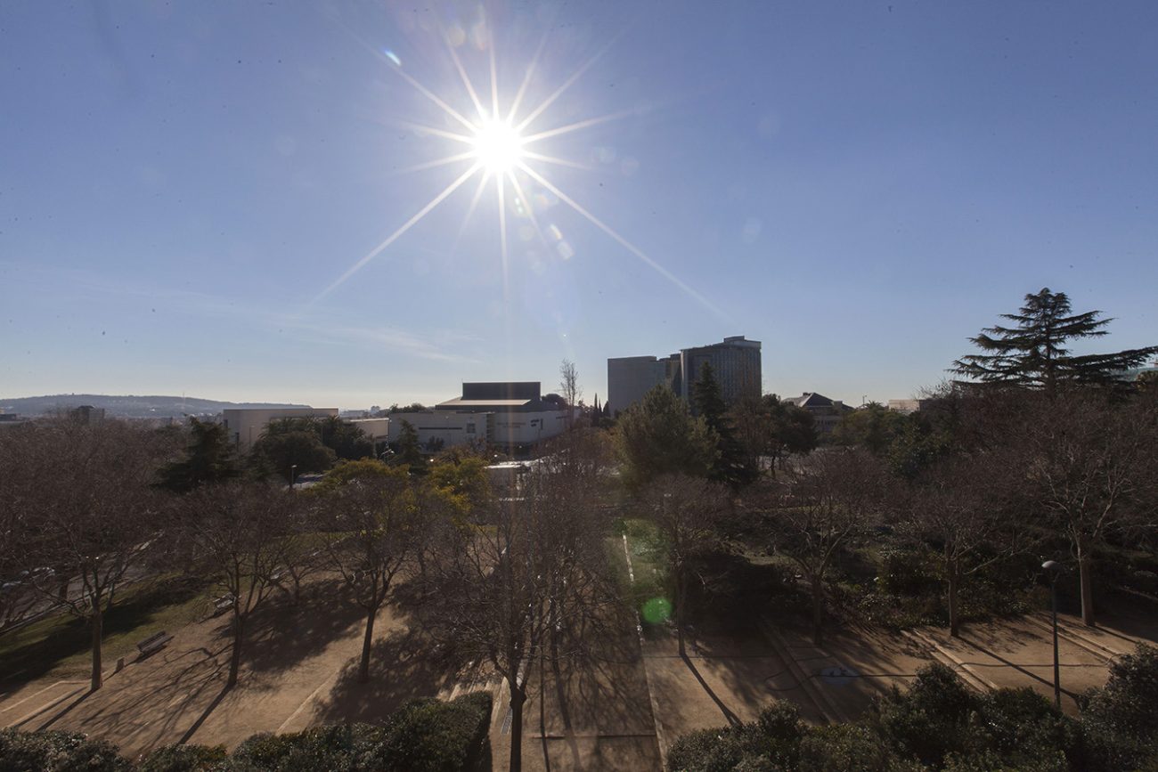 Great opportunity to reform in an exclusive urbanization in Pedralbes