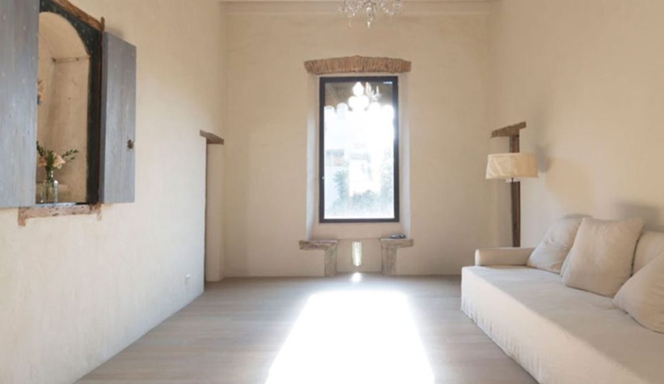 Spectacular completely reformed Masia in Alella