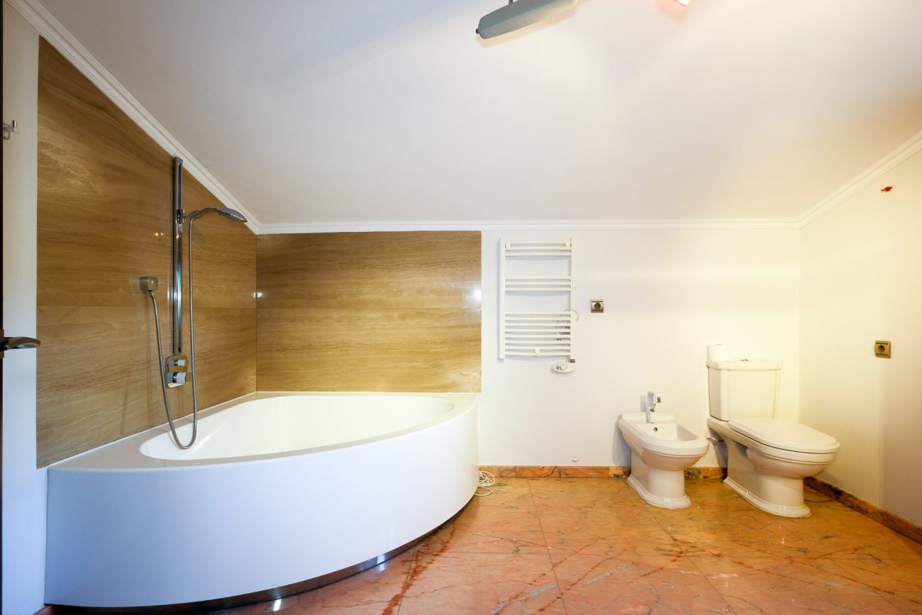 Villa in Gavà Mar — second line to the sea with private garden, pool and privacy
