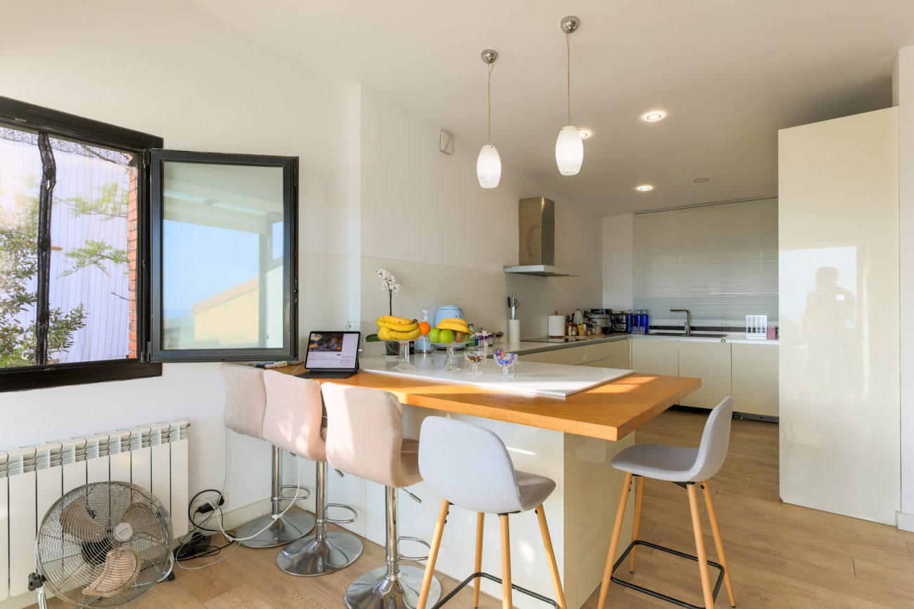 Sea view house in Castelldefels — cozy design with terraces and pool