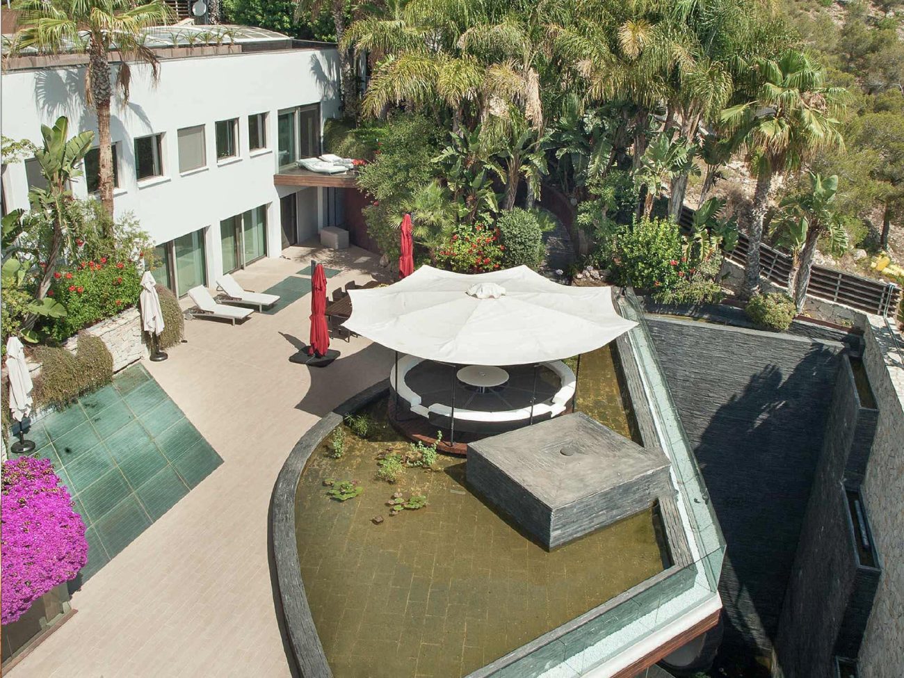 Experience the Ultimate in Luxury and Style