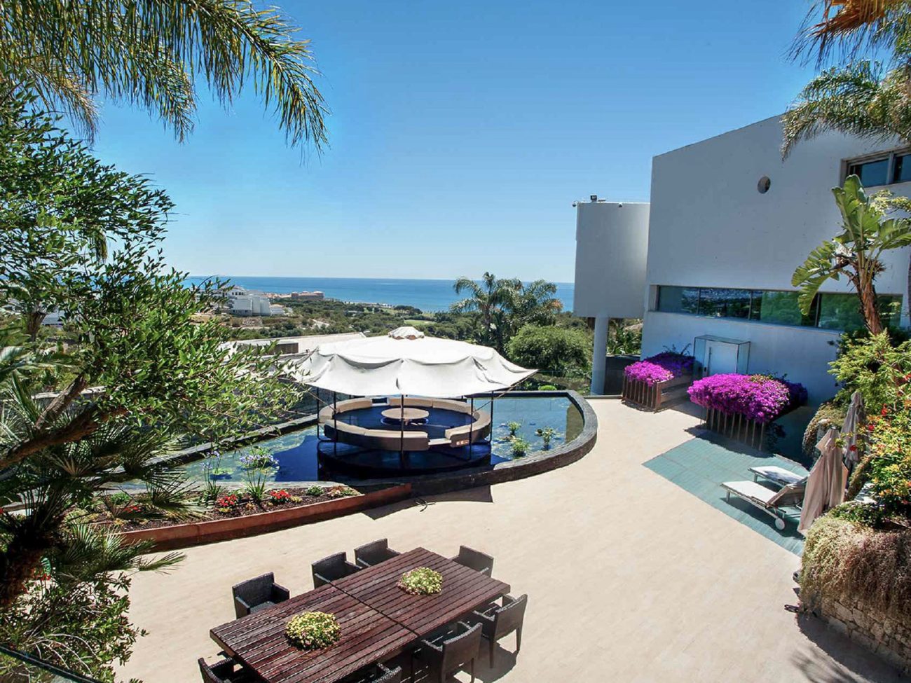 Experience the Ultimate in Luxury and Style