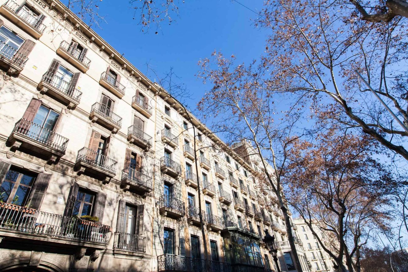 Luxury apartment with large terrace close to Passeig de Gracia