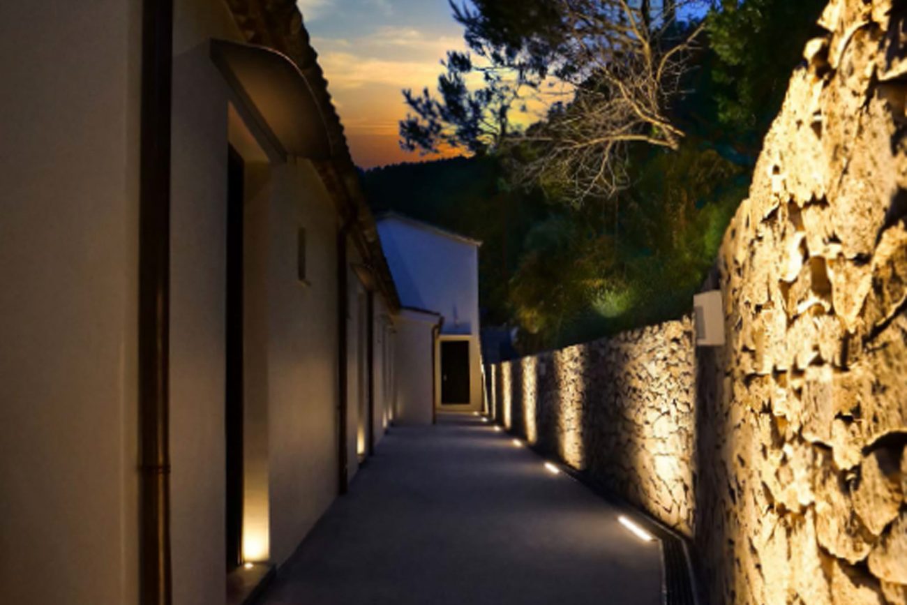 Luxury, design and history merged in the heart of Garraf