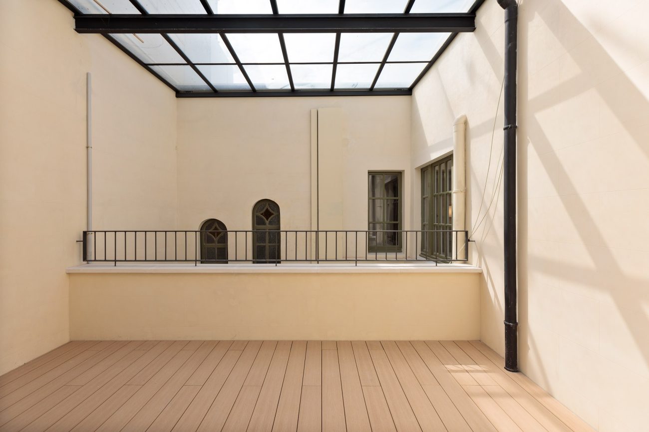 A Symphony of Light in Barcelona