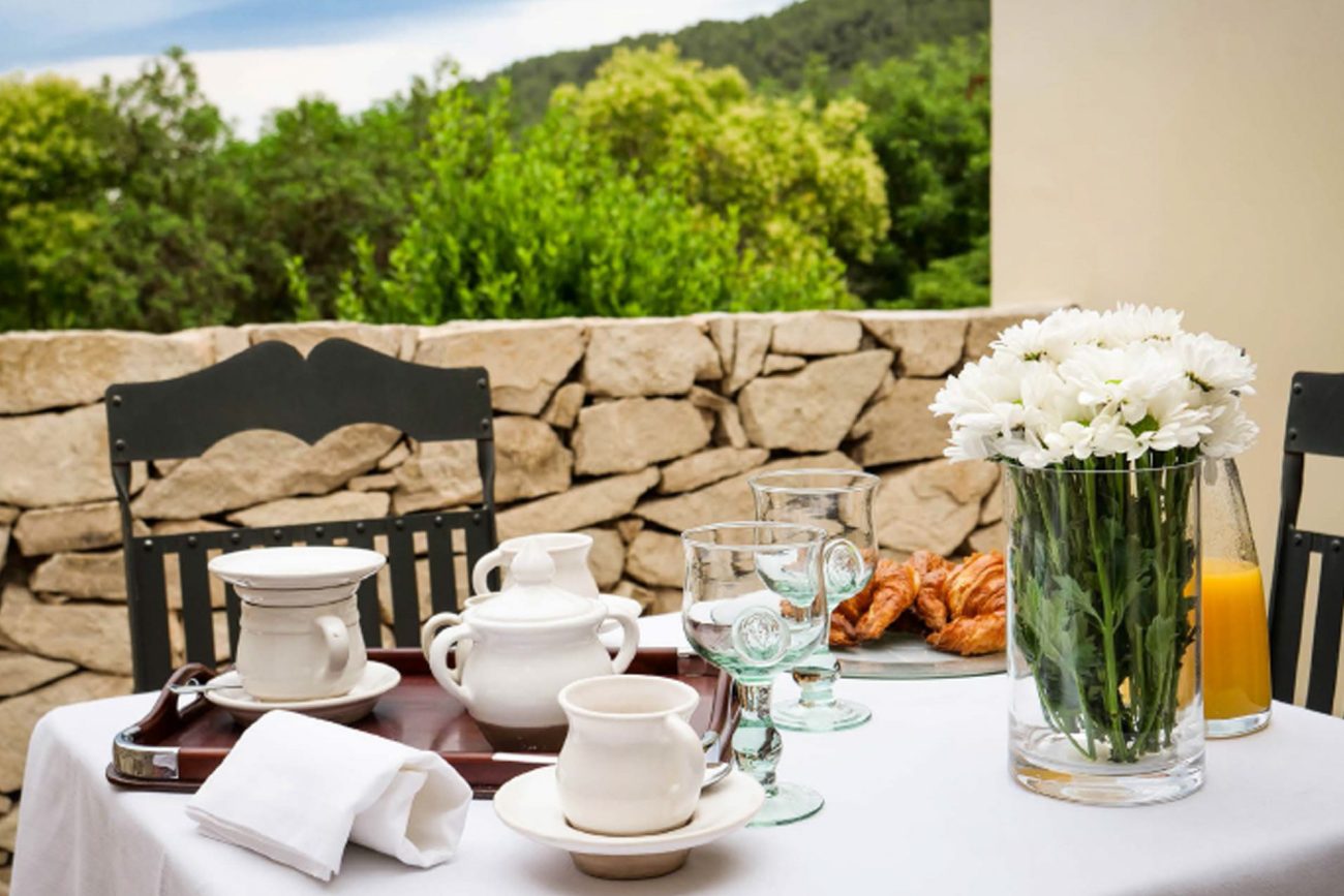 Luxury, design and history merged in the heart of Garraf