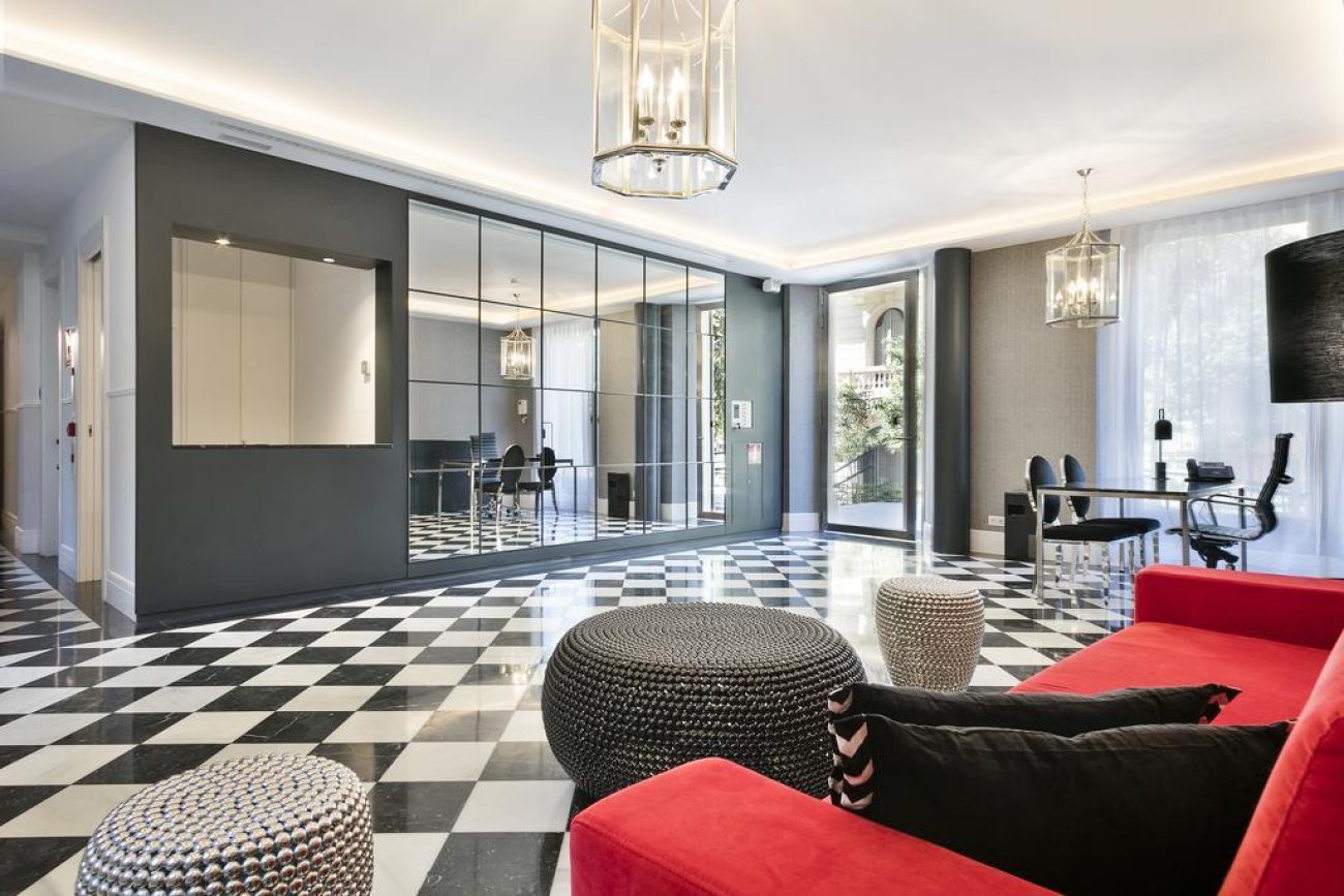 Tourist apartment building for sale