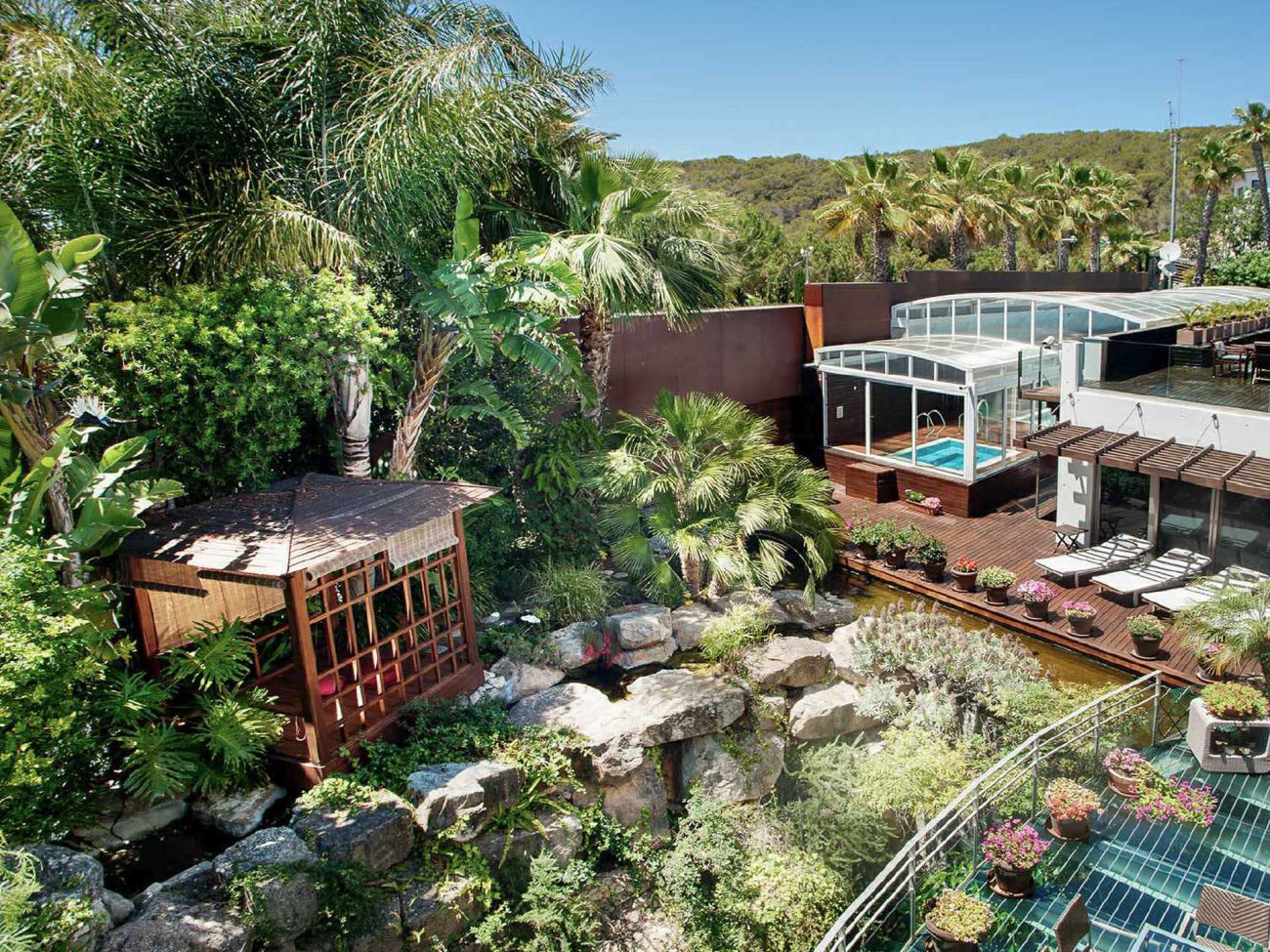 Experience the Ultimate in Luxury and Style
