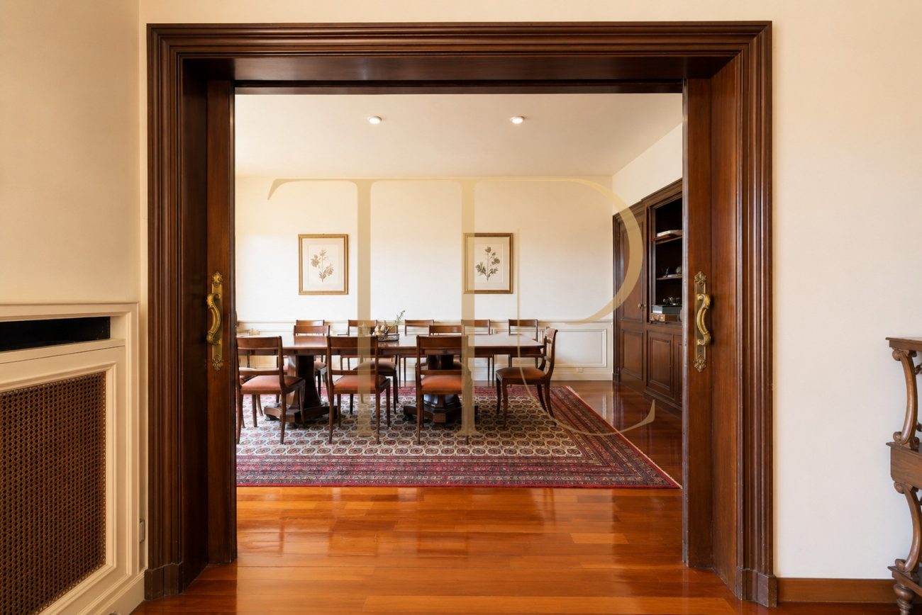 Exclusive 470 sqm Stately Apartment with Turó Park Views