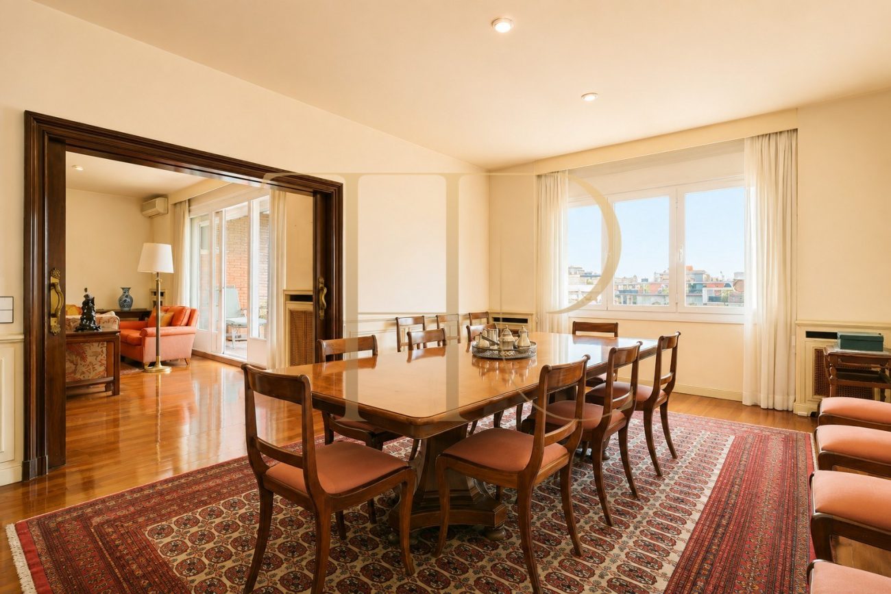 Exclusive 470 sqm Stately Apartment with Turó Park Views