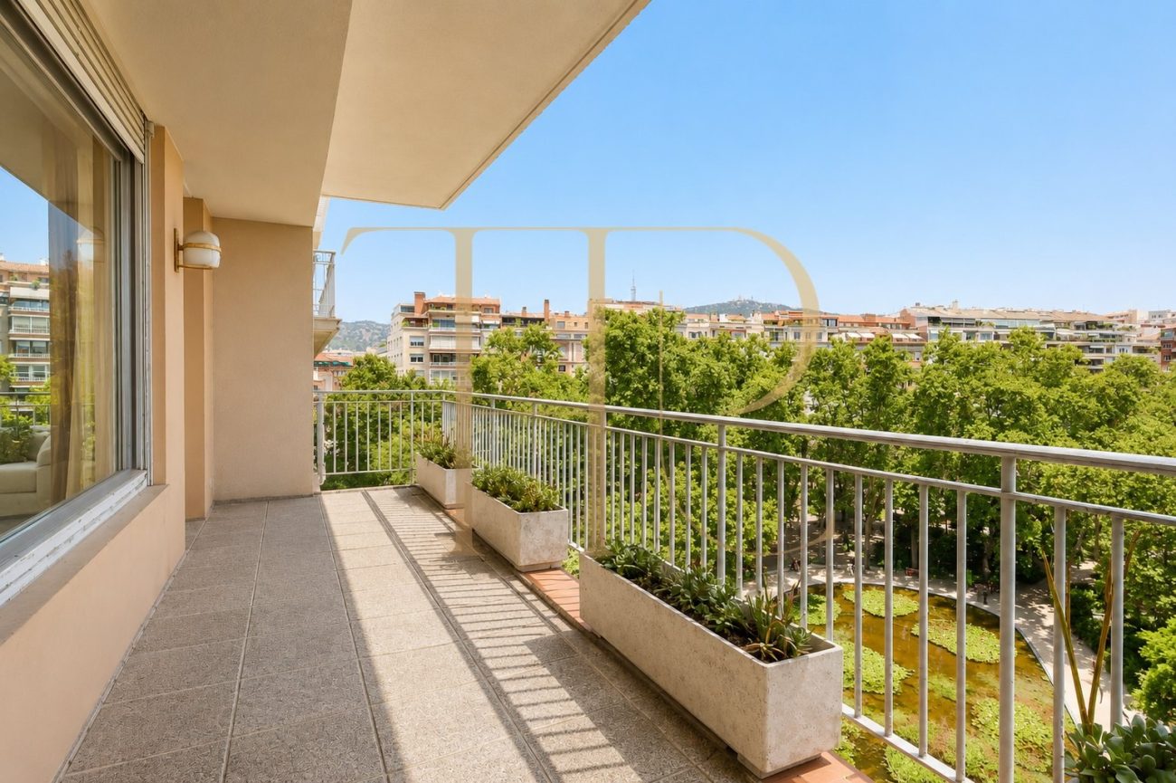 Exclusive 470 sqm Stately Apartment with Turó Park Views