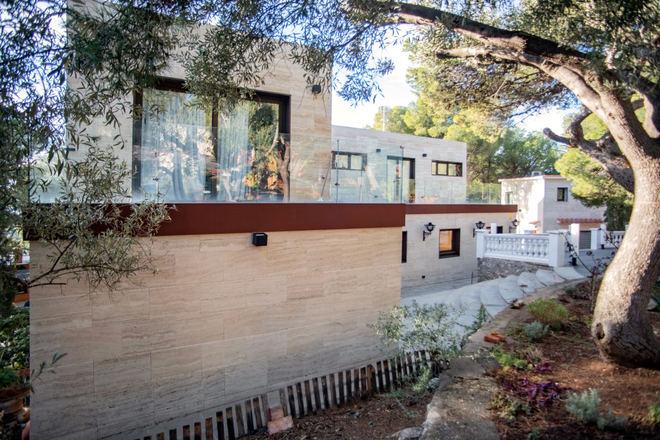 Luxury Retreat with Unrivaled Views in Castelldefels