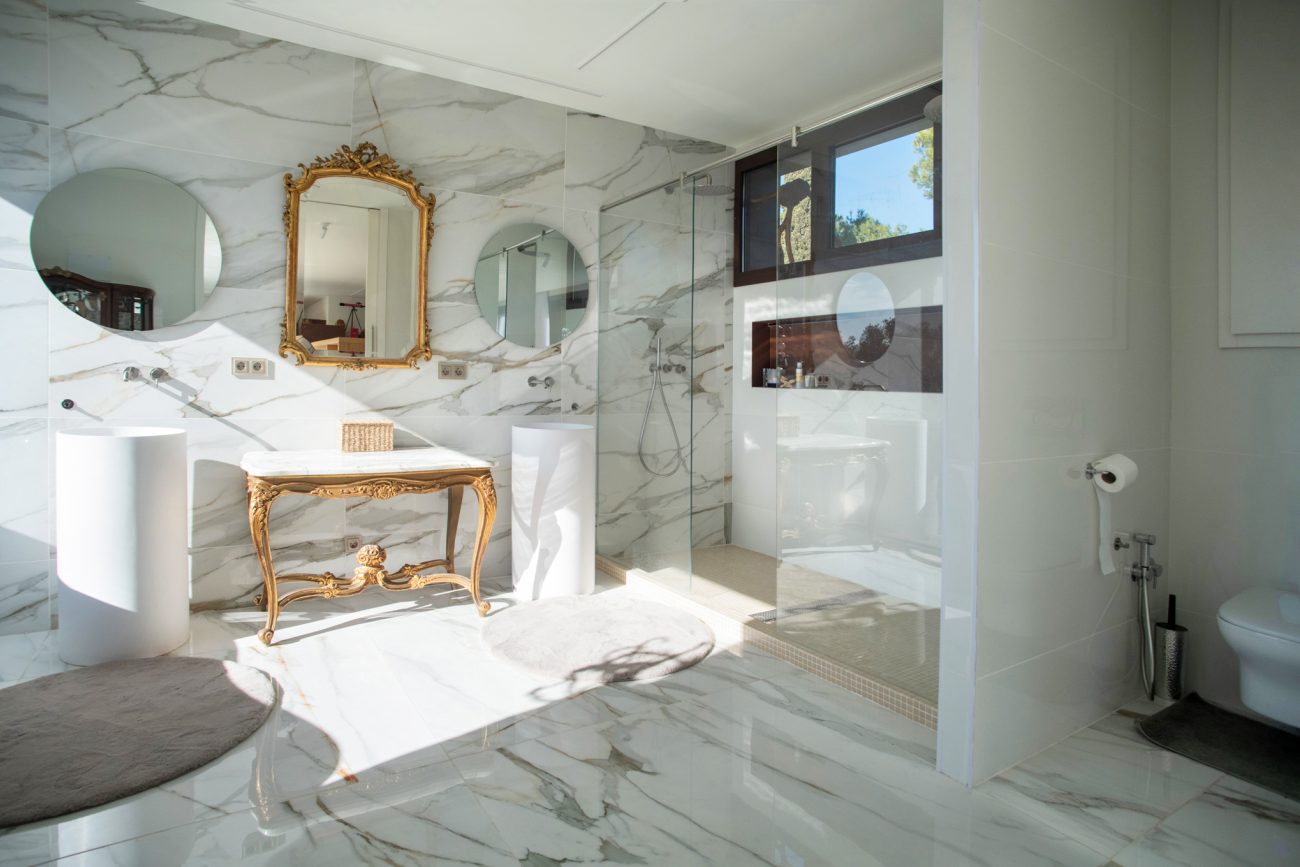Luxury Retreat with Unrivaled Views in Castelldefels