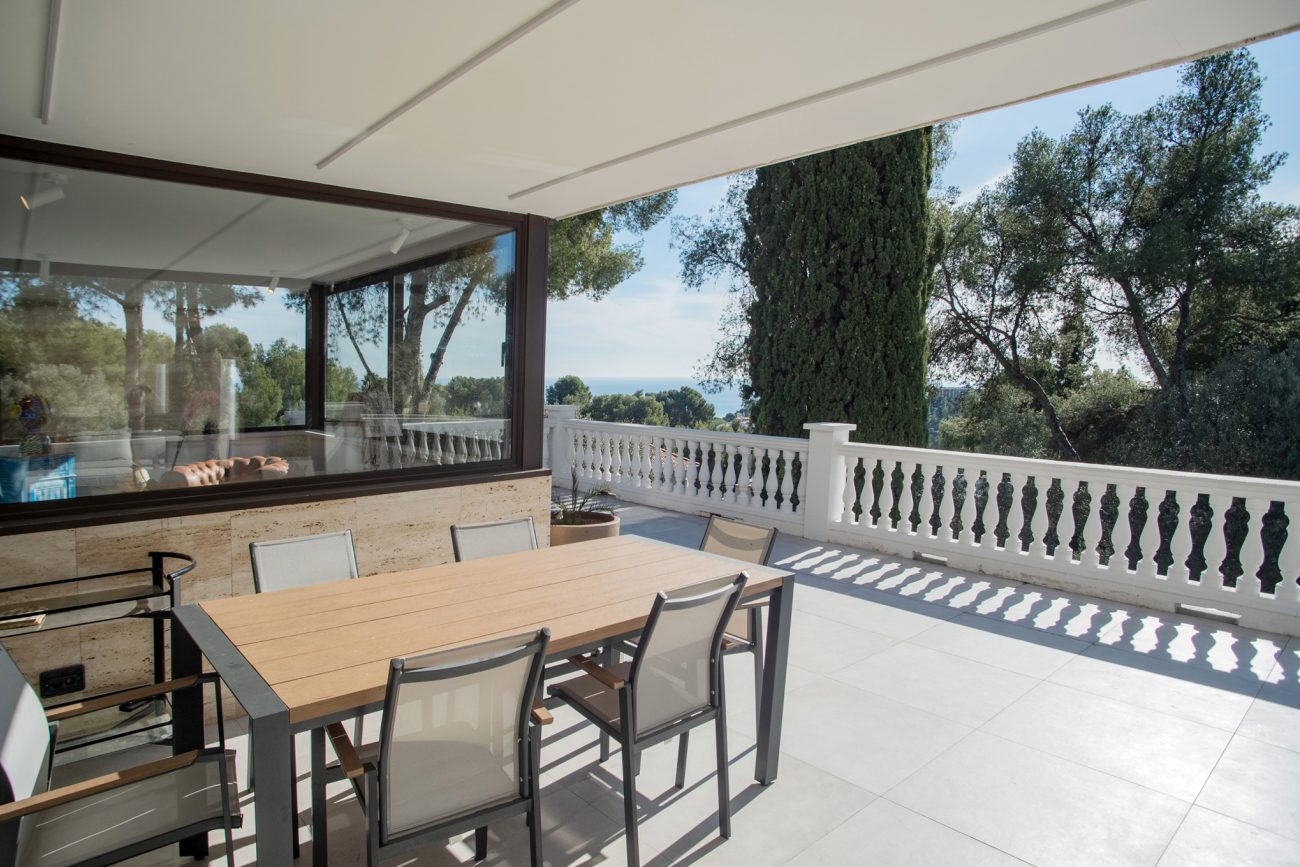 Luxury Retreat with Unrivaled Views in Castelldefels