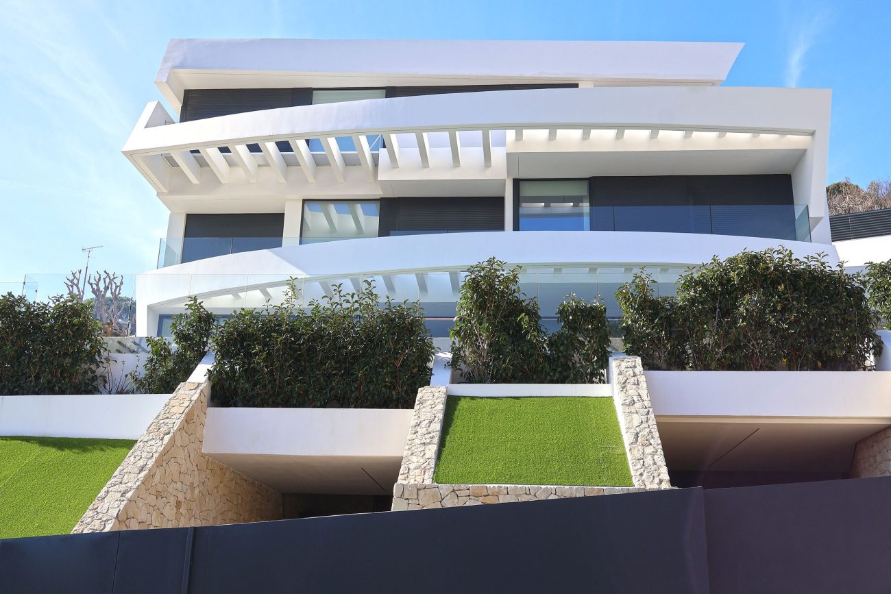 Your Oasis of Modernity and Comfort