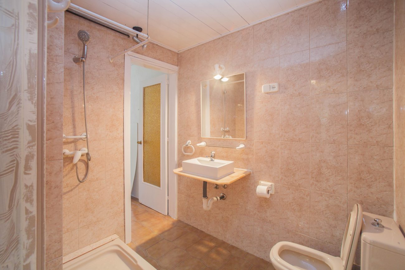 Large apartment to reform