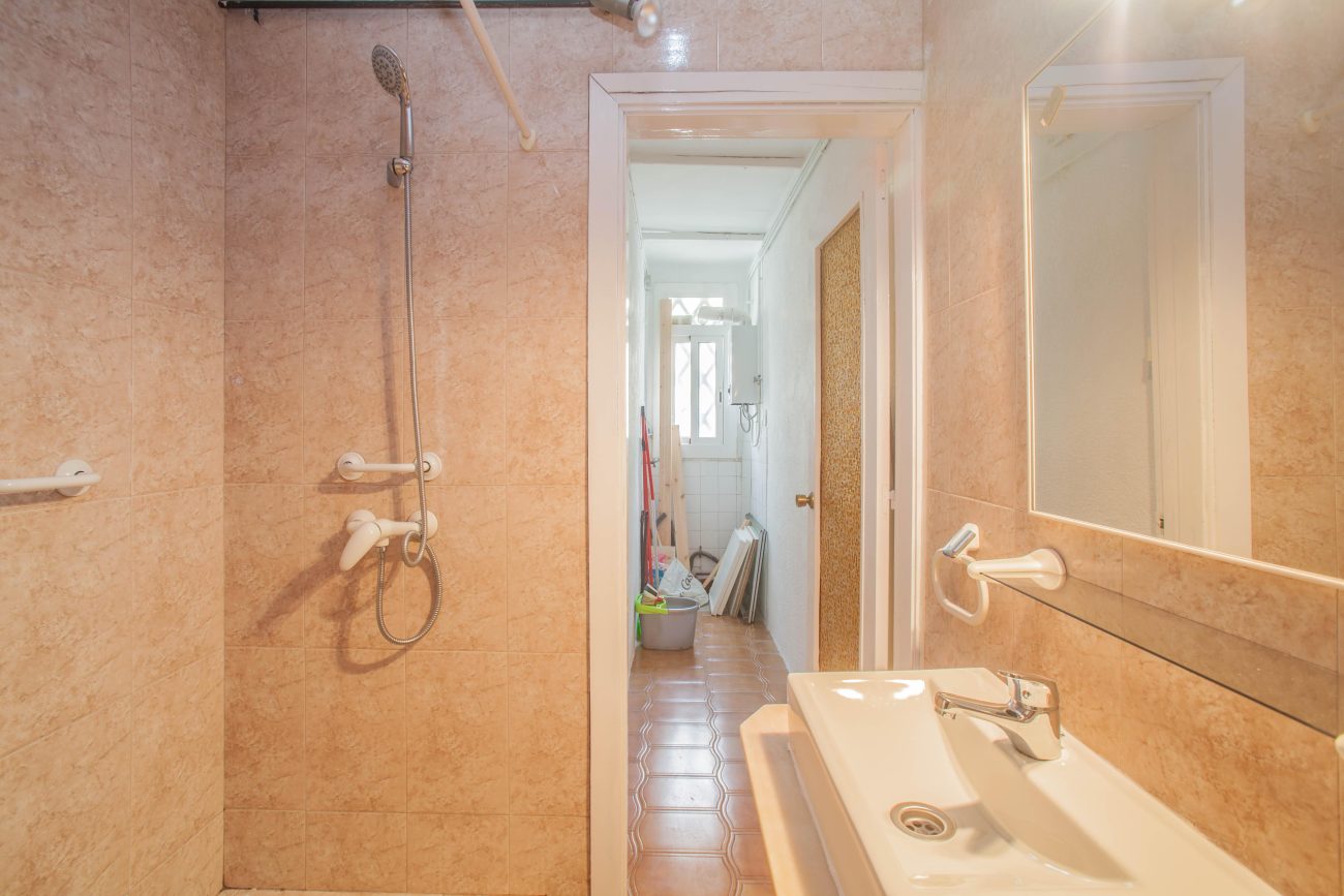 Large apartment to reform
