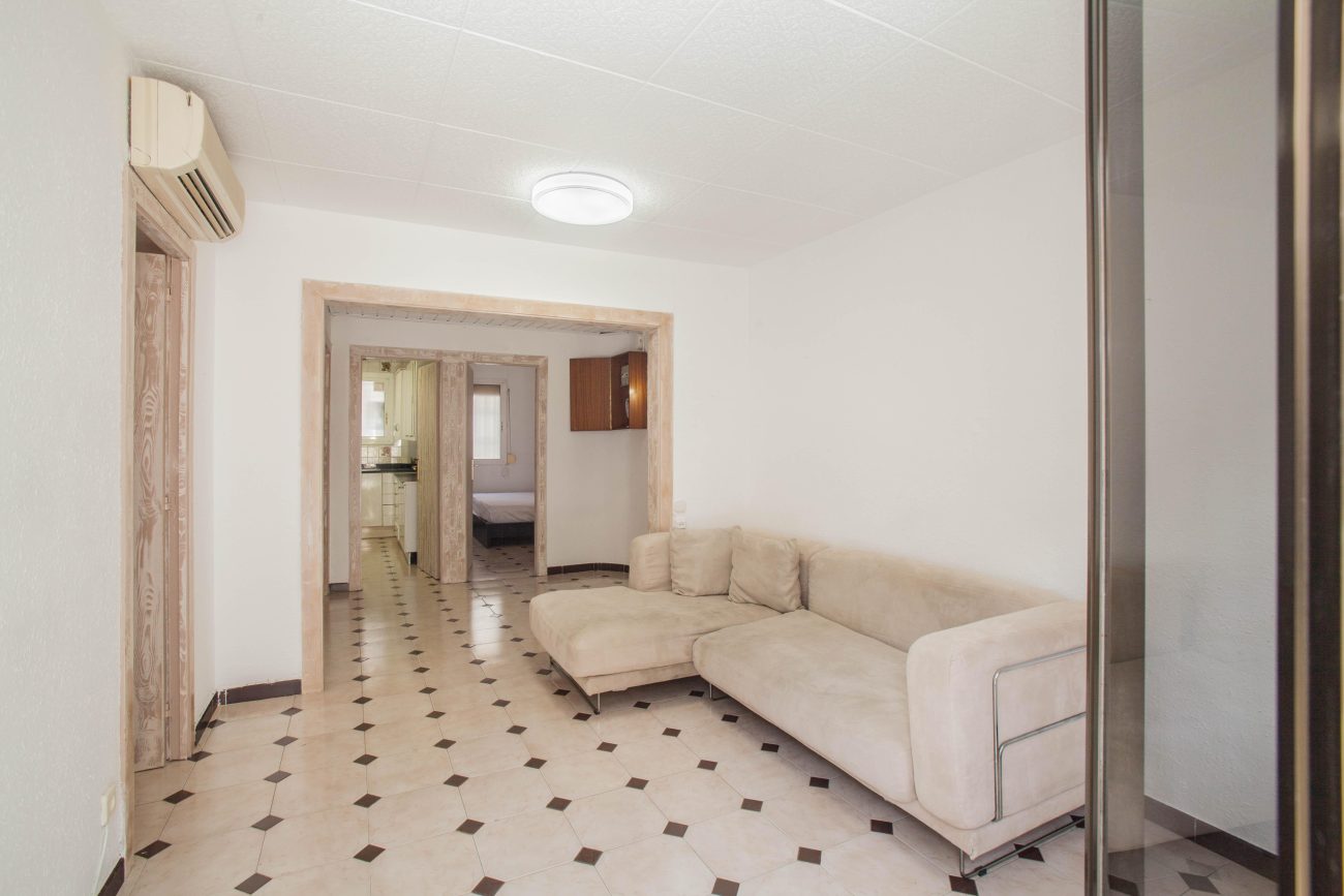 Large apartment to reform